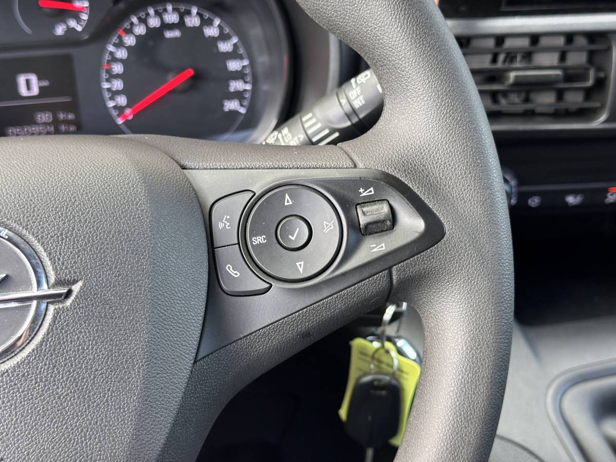 Opel Combo Opel Combo 1.5D L1H1 Standaard | Marge! | Cruise Control | Parkeersensoren | Apple Carplay | Android Auto |