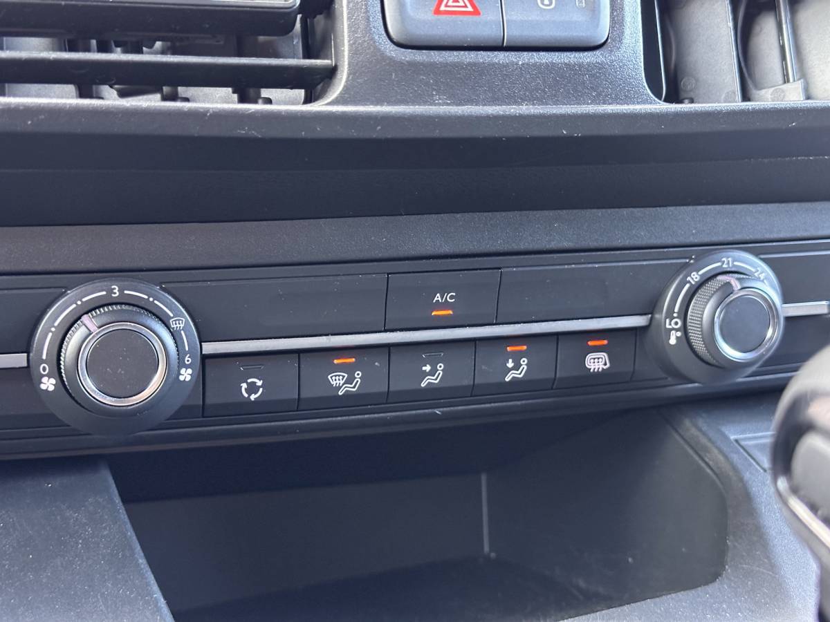 Opel Combo Opel Combo 1.5D L1H1 Standaard | Marge! | Cruise Control | Parkeersensoren | Apple Carplay | Android Auto |