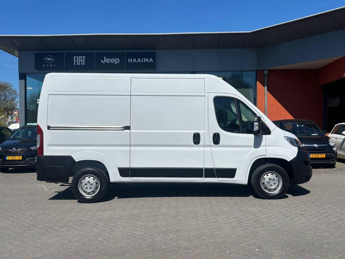 Opel Movano Opel Movano 2.2D 140 L2H2 3.3t | Navigatie | Trekhaak | Verzwaarde vering | Climate Control | Cruise Control | Financial Lease mogelijk