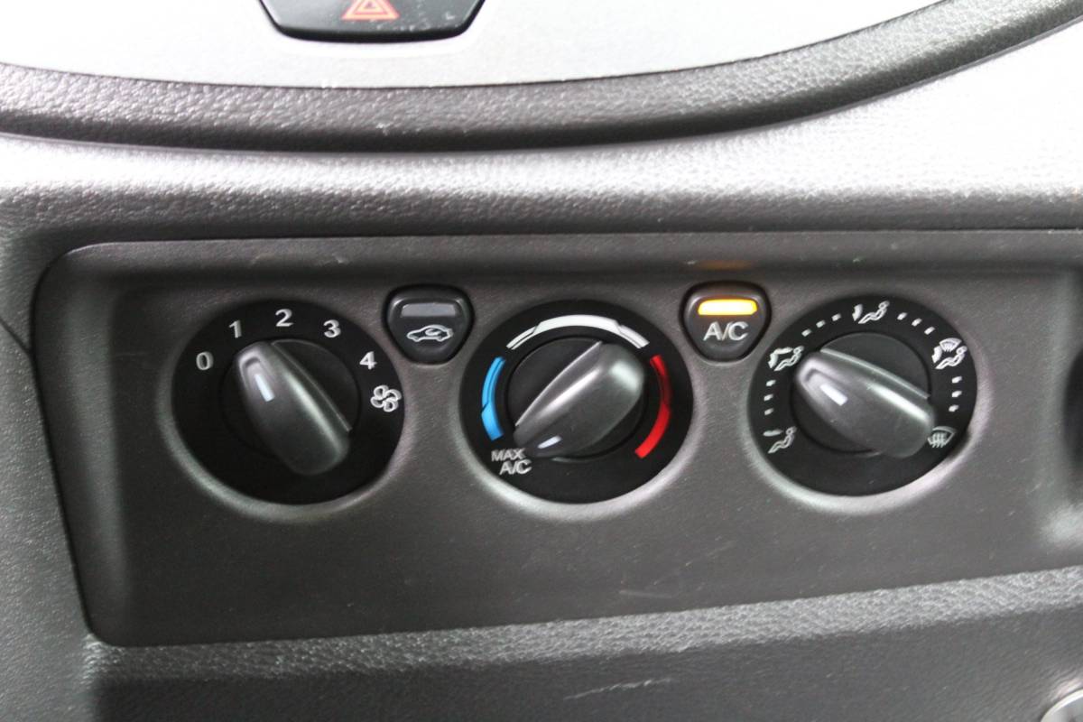Ford Transit Ford TRANSIT 350 2.0 TDCI L2H2 Trend 131PK | Airco | Cruise Control | Navigatie | Camera | Inbouw