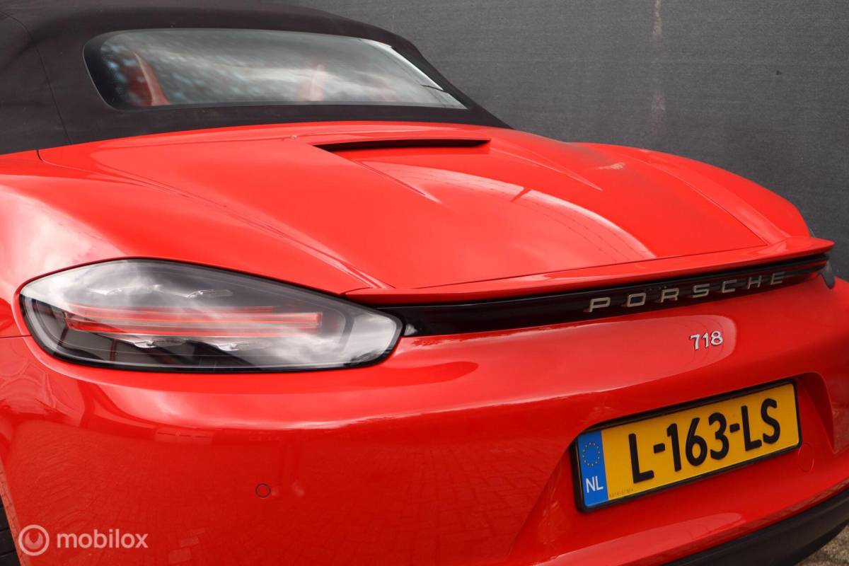 Porsche 718 Porsche 718 Boxster 2.0 PDK 300pk elektr sportstoelen | 20″