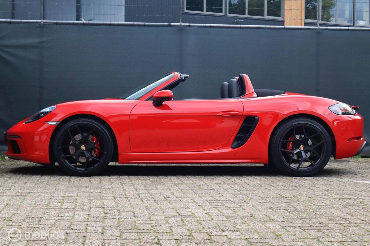 Porsche 718 Porsche 718 Boxster 2.0 PDK 300pk elektr sportstoelen | 20″
