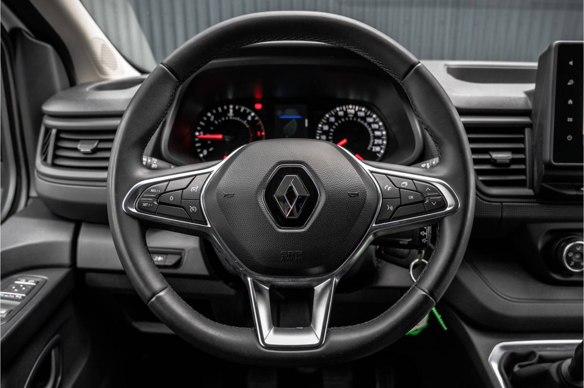 Renault Trafic Renault Trafic **2.0 dCi 110 L2H1 | 1e Eigenaar | LED | Camera | Cruise | PDC | Airco**