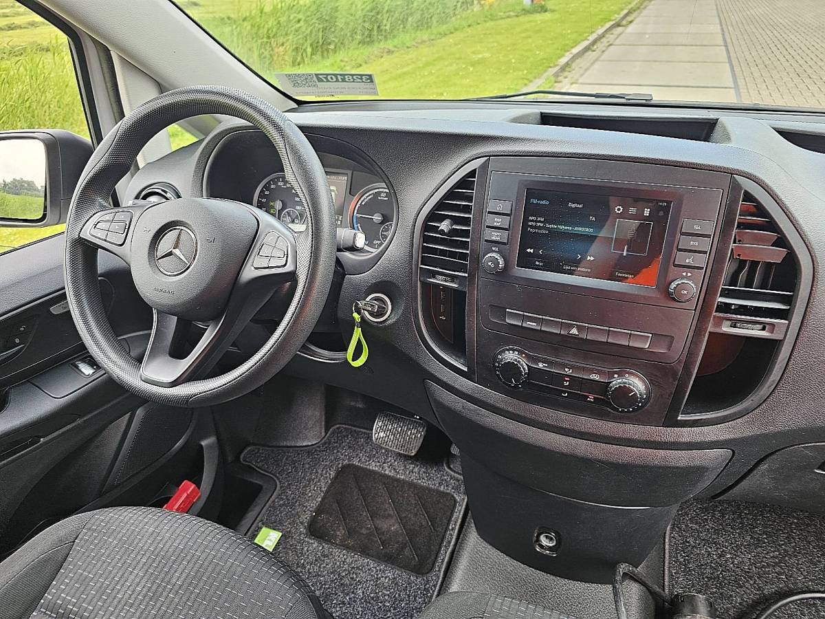 Mercedes-Benz eVito MERCEDES-BENZ EVITO 66kwh wltp 292 kms