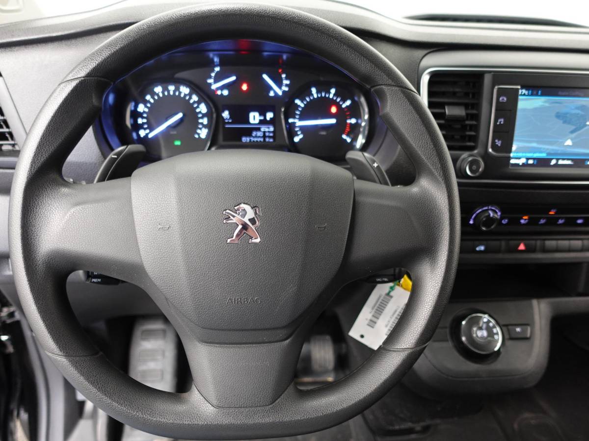 Peugeot Expert Peugeot Expert 2.0 BlueHDI 145PK L3 Automaat Airco Navigatie Trekhaak Cruise Control Carplay