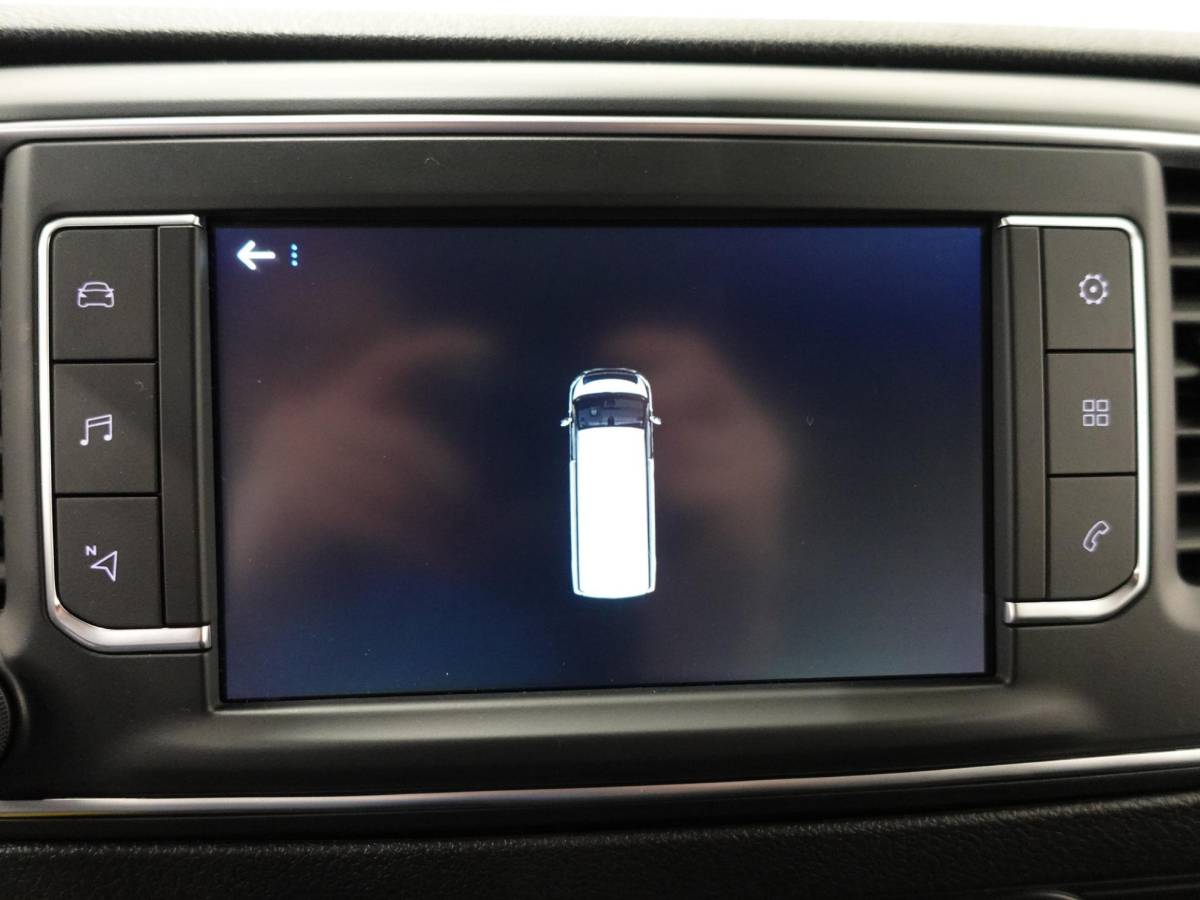 Peugeot Expert Peugeot Expert 2.0 BlueHDI 145PK L3 Automaat Airco Navigatie Trekhaak Cruise Control Carplay