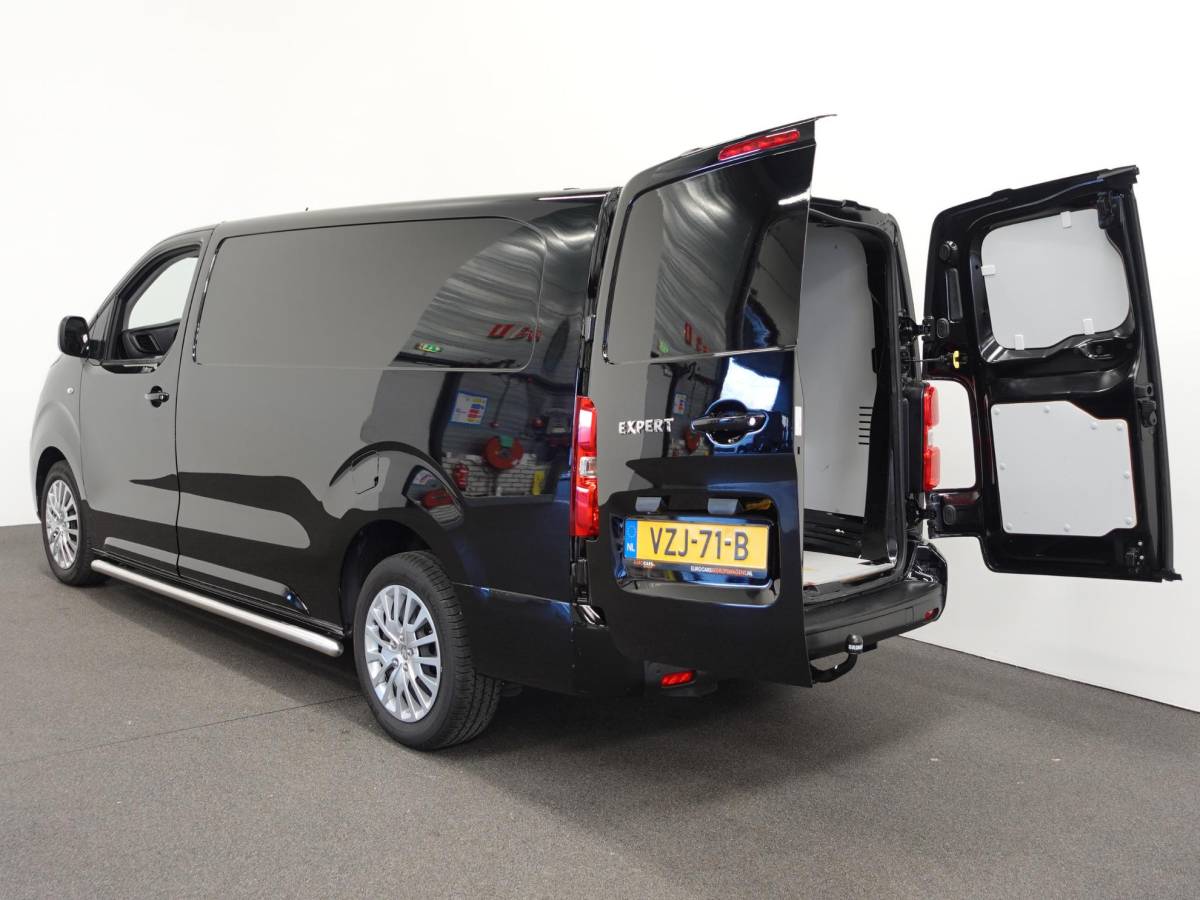 Peugeot Expert Peugeot Expert 2.0 BlueHDI 145PK L3 Automaat Airco Navigatie Trekhaak Cruise Control Carplay