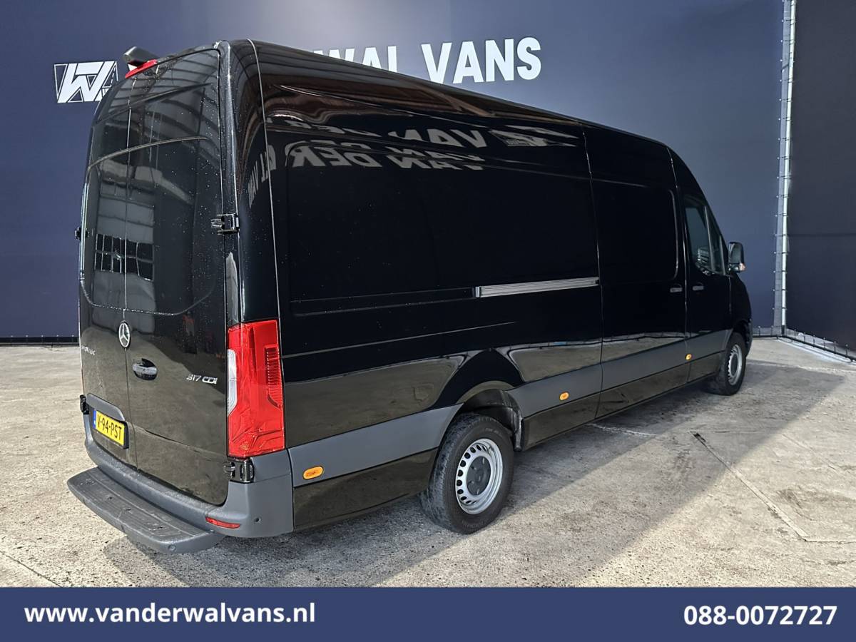 Mercedes-Benz Sprinter Mercedes-Benz Sprinter 317 CDI 170pk L3H2 Euro6 Airco | Camera | Apple Carplay | Cruisecontrol | Stoelverwarming Android Auto, Parkeersensoren, Bijrijdersbank