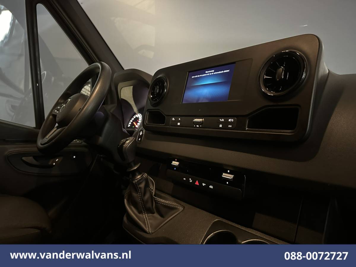 Mercedes-Benz Sprinter Mercedes-Benz Sprinter 317 CDI 170pk L3H2 Euro6 Airco | Camera | Apple Carplay | Cruisecontrol | Stoelverwarming Android Auto, Parkeersensoren, Bijrijdersbank