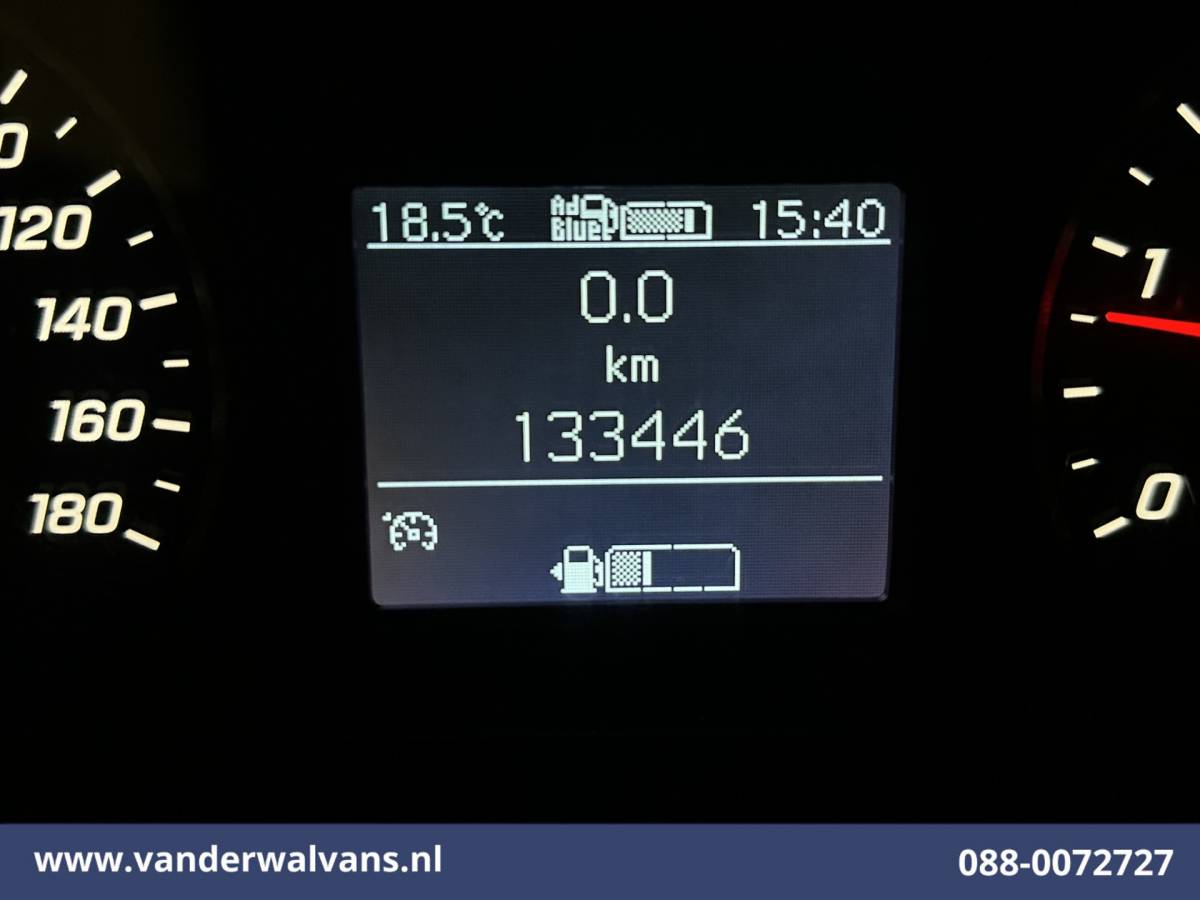 Mercedes-Benz Sprinter Mercedes-Benz Sprinter 317 CDI 170pk L3H2 Euro6 Airco | Camera | Apple Carplay | Cruisecontrol | Stoelverwarming Android Auto, Parkeersensoren, Bijrijdersbank