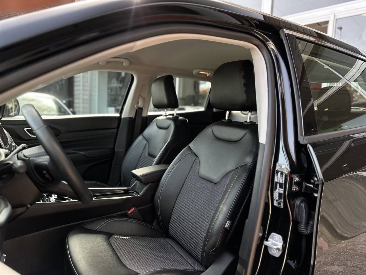 Jeep Compass Jeep Compass 1.5T e-Hybrid Longitude 1450KG trekgewicht/Stoel+stuur verwarming.