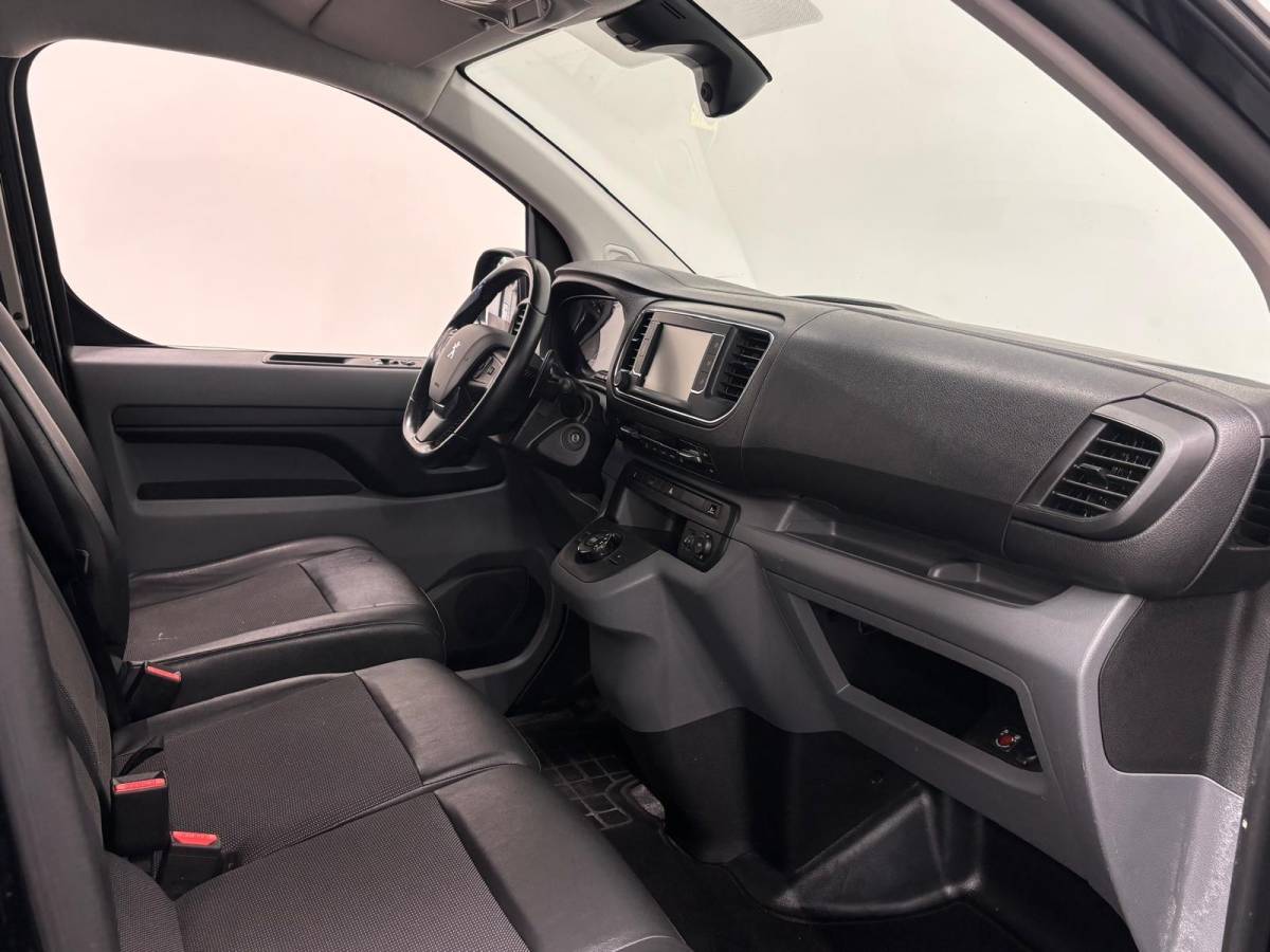 Peugeot Expert Peugeot Expert 2.0 BlueHDI 180 Long Premium Automaat