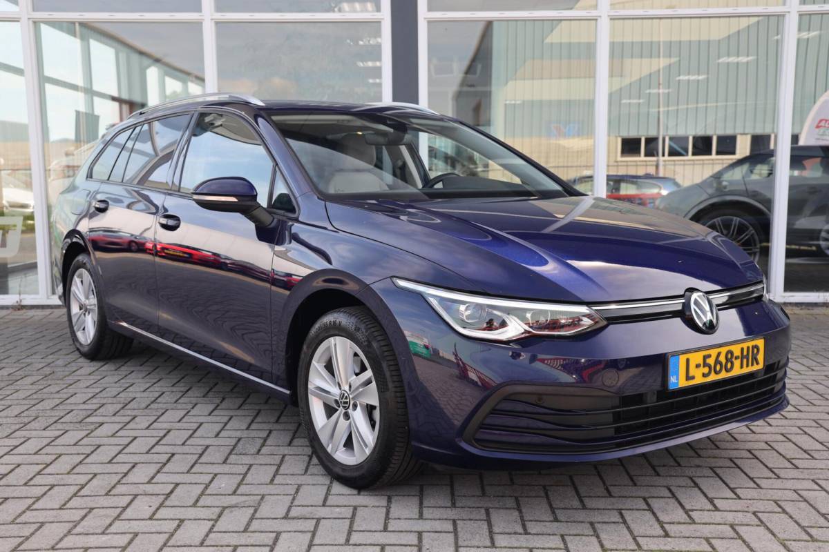 Volkswagen Golf Volkswagen Golf Variant 1.0 eTSI Life Business|Automaat|LED|Stoel/Stuurverwarming|Apple carplay/Android auto|