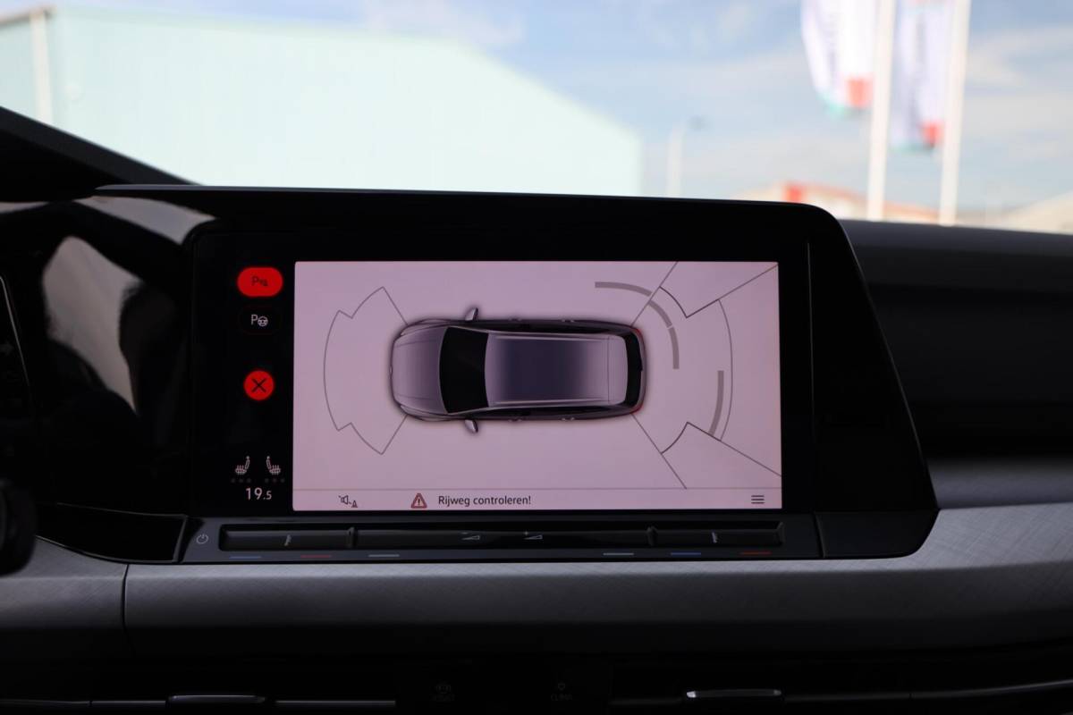 Volkswagen Golf Volkswagen Golf Variant 1.0 eTSI Life Business|Automaat|LED|Stoel/Stuurverwarming|Apple carplay/Android auto|