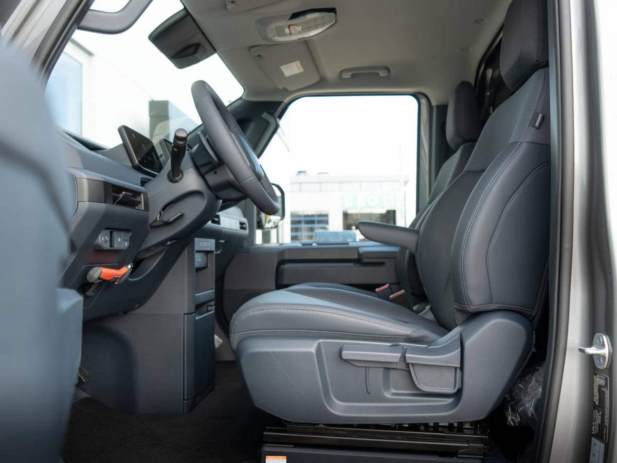 Kia PV5 Kia PV5 L2H1 Elite Executive 71.2 kWh | Actieprijs* | OP VOORRAAD | Stoel ventilatie | All season banden | Navi. | Clima. | Achteruitrijcamera | Adapt. Cruise. | Stoel&Stuur Verwarming | Dodehoekcamera | Parkeersensoren | Bekleding In Stof/Lederlook Combinatie