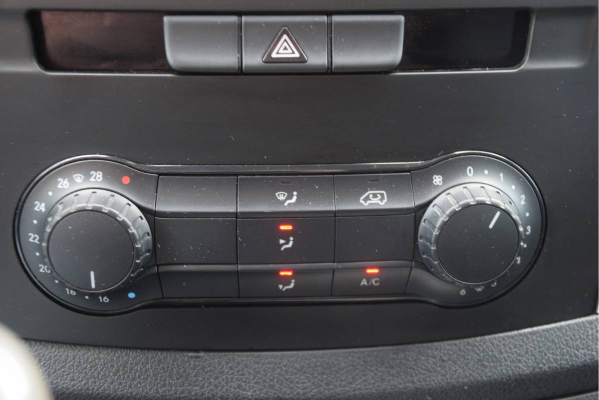 Mercedes-Benz Vito Mercedes-Benz Vito 111 CDI Lang DC Comfort MARGE | Carplay | Airco | Radio/CD | Trekhaak | PDC | Camera