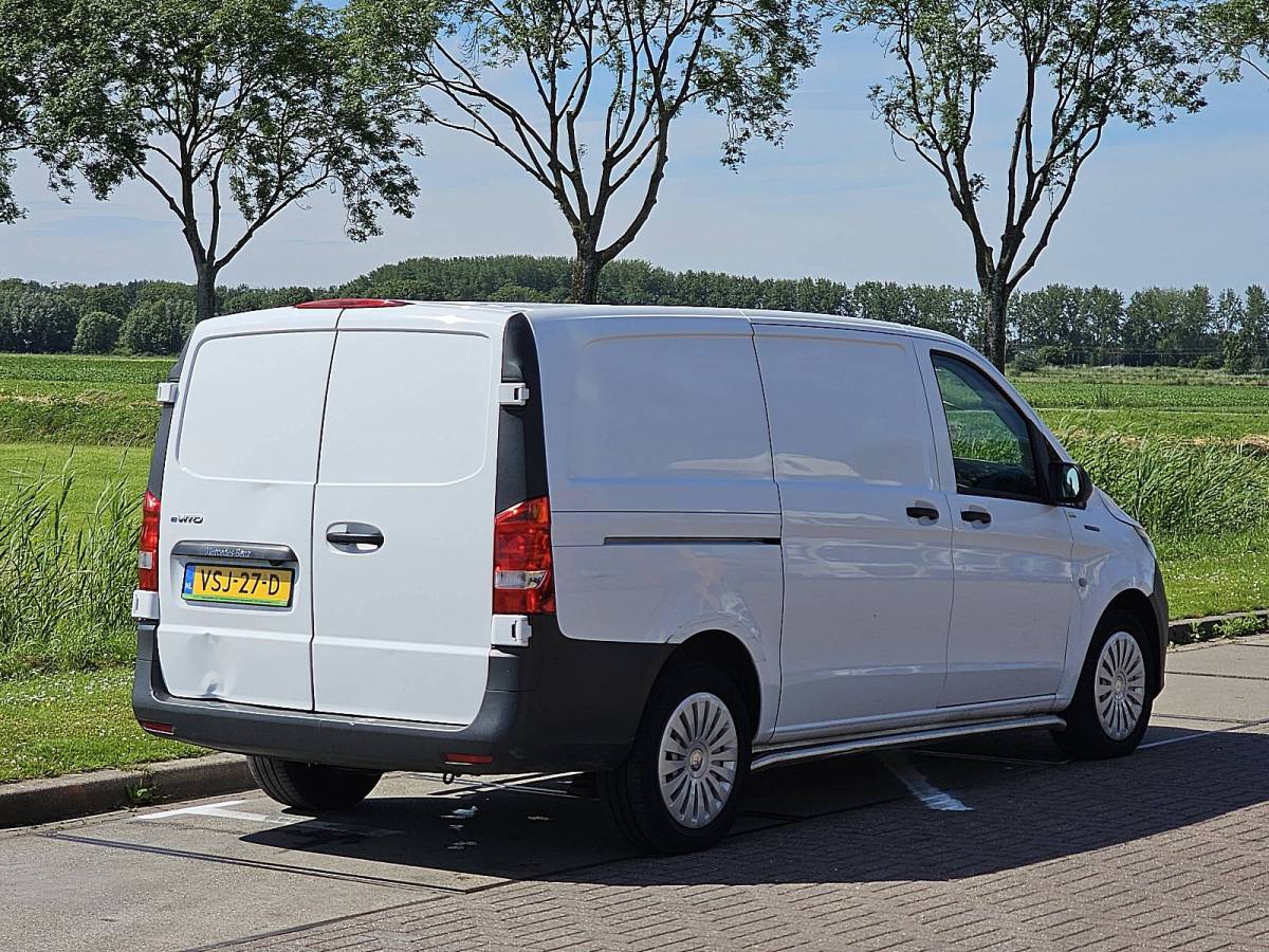 Mercedes-Benz eVito MERCEDES-BENZ EVITO 66kwh wltp 292 kms