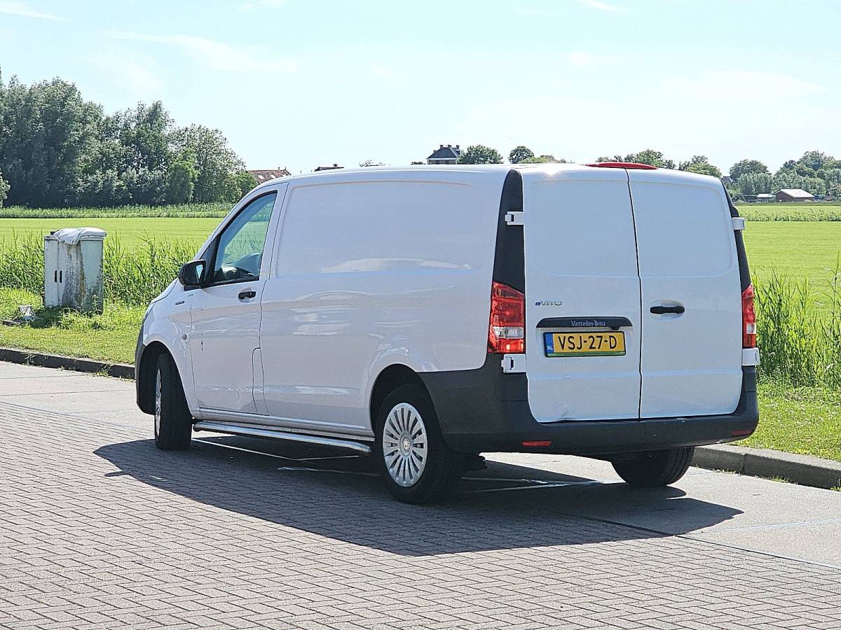 Mercedes-Benz eVito MERCEDES-BENZ EVITO 66kwh wltp 292 kms