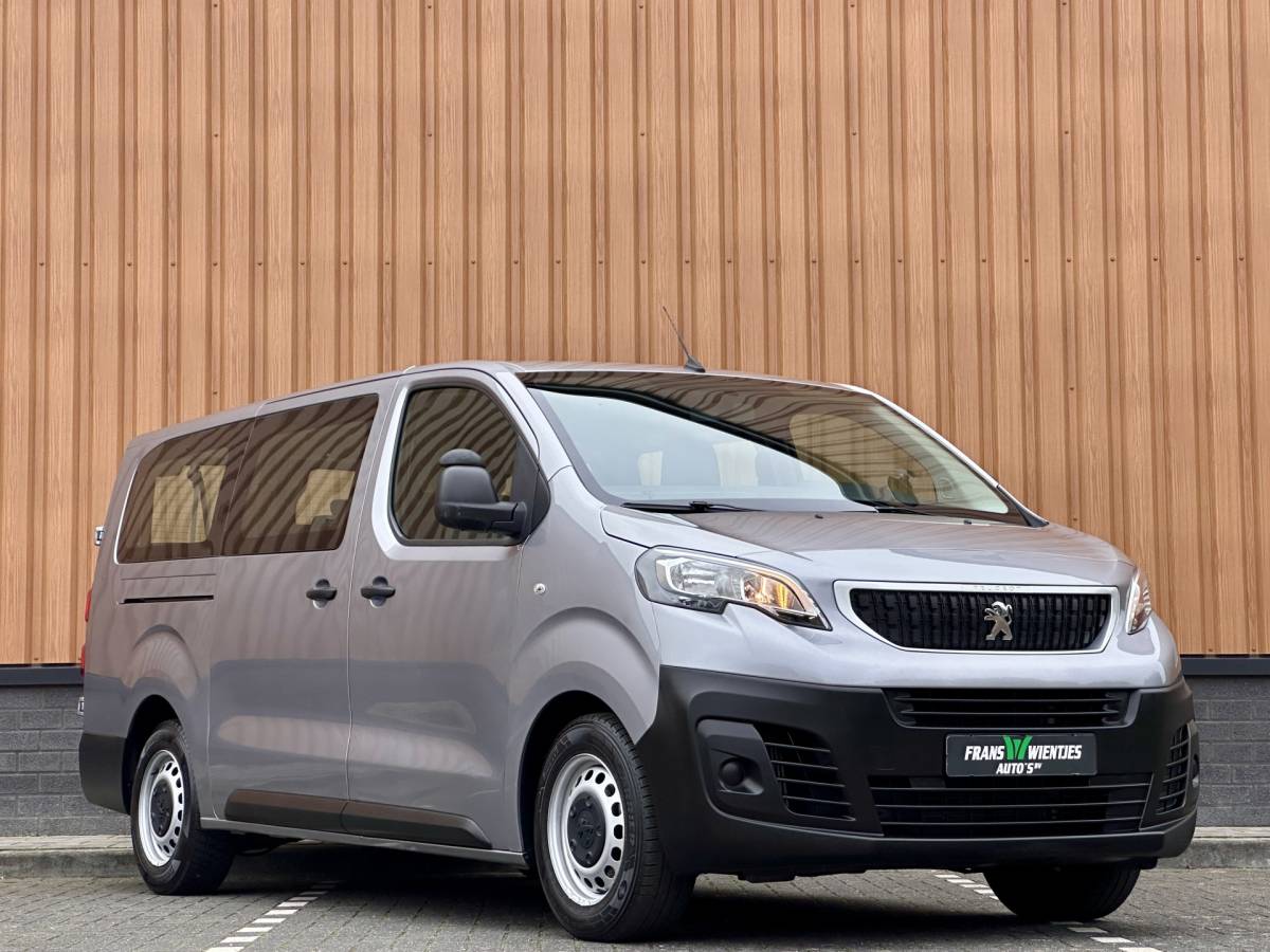 Peugeot Expert Peugeot Expert Traveller 8P 1.5 BlueHDi 120 Business Long S&S | Exportprijs | Cruise Control | Parkeersensoren Achter | Apple Carplay/Android Auto | Airconditioning | Bluetooth | Navigatie |Stop & Go |