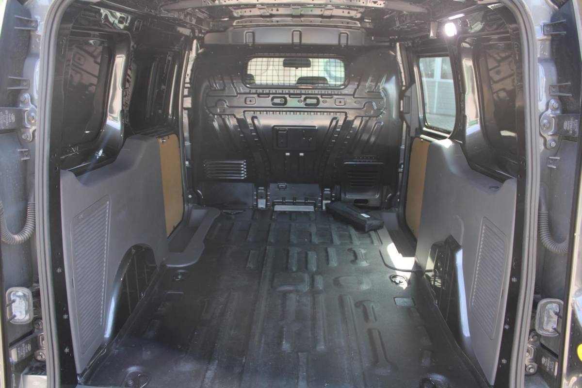 Ford Transit Connect Ford Transit Connect 1.5 EcoBlue L2 Trend 120 PK | 43.300 KM | Navigatie | Achteruitrijcamera |  Marge Bestelwagen BPM VRIJ! |