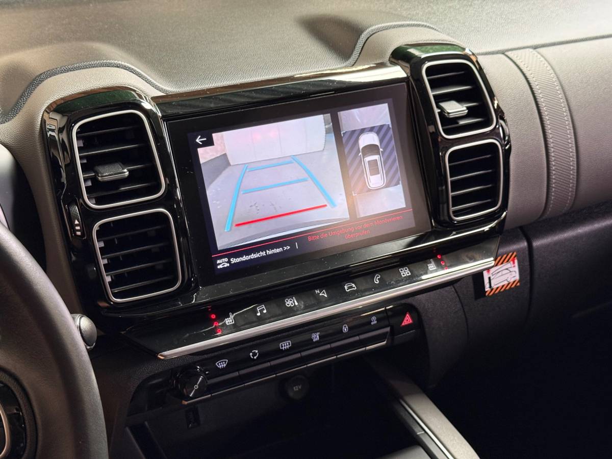 Citroën C5 Aircross Citroen C5 Aircross 1.2 PureTech Shine | Pano | Stoelverwarming | Carplay | Camera | Led | Trekhaak