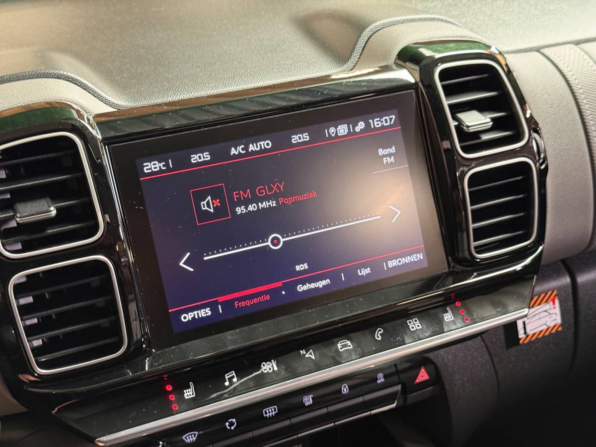 Citroën C5 Aircross Citroen C5 Aircross 1.2 PureTech Shine | Pano | Stoelverwarming | Carplay | Camera | Led | Trekhaak
