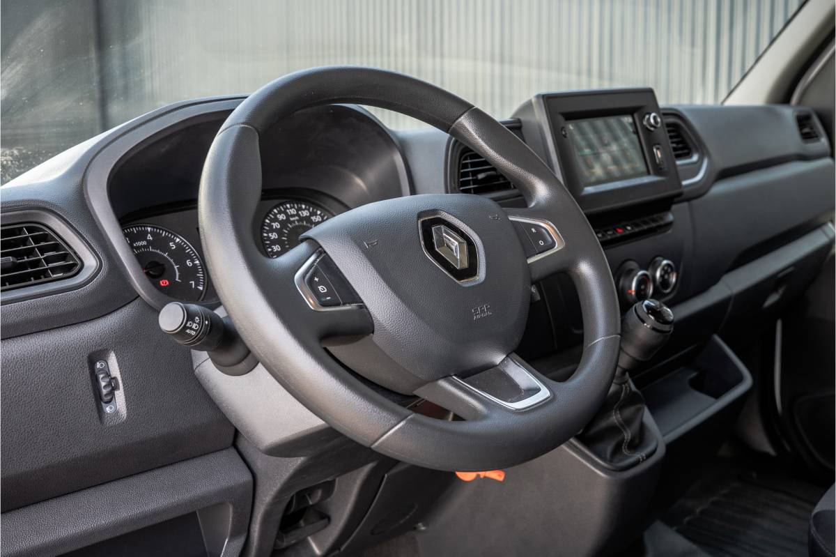 Renault Master Renault Master 2.3dCi | Bakwagen met Laadklep | LED | Carplay | Camera | Cruise