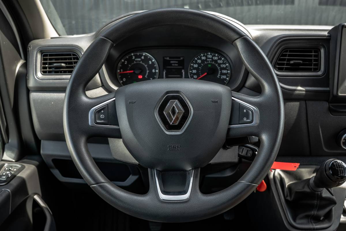 Renault Master Renault Master 2.3dCi | Bakwagen met Laadklep | LED | Carplay | Camera | Cruise