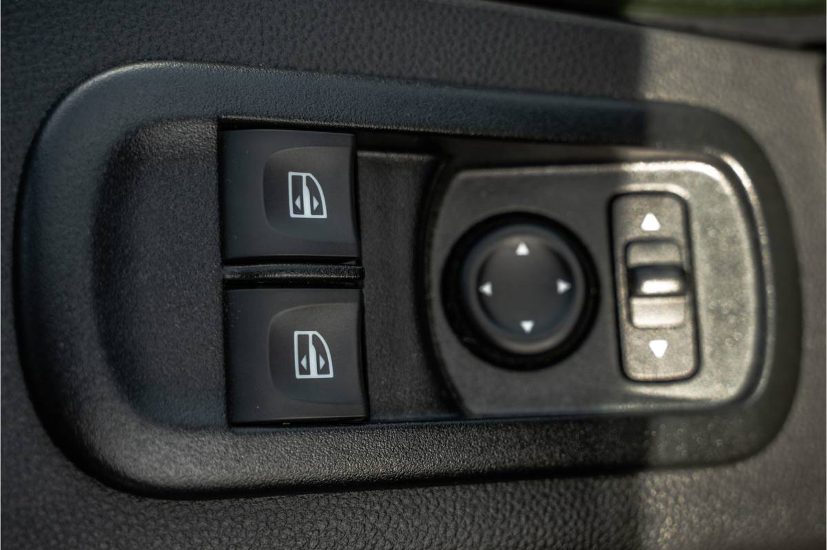 Renault Master Renault Master 2.3dCi | Bakwagen met Laadklep | LED | Carplay | Camera | Cruise