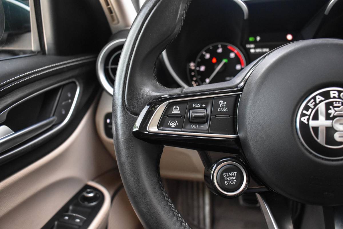 Alfa Romeo Giulia Alfa Romeo Giulia 2.2 TI Verde Visconti Leder Carplay Stoelverw.