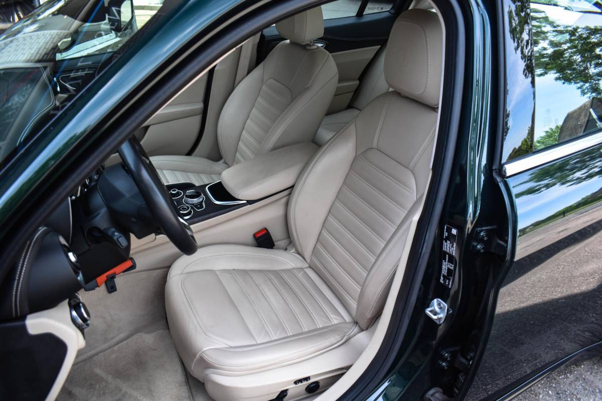 Alfa Romeo Giulia Alfa Romeo Giulia 2.2 TI Verde Visconti Leder Carplay Stoelverw.