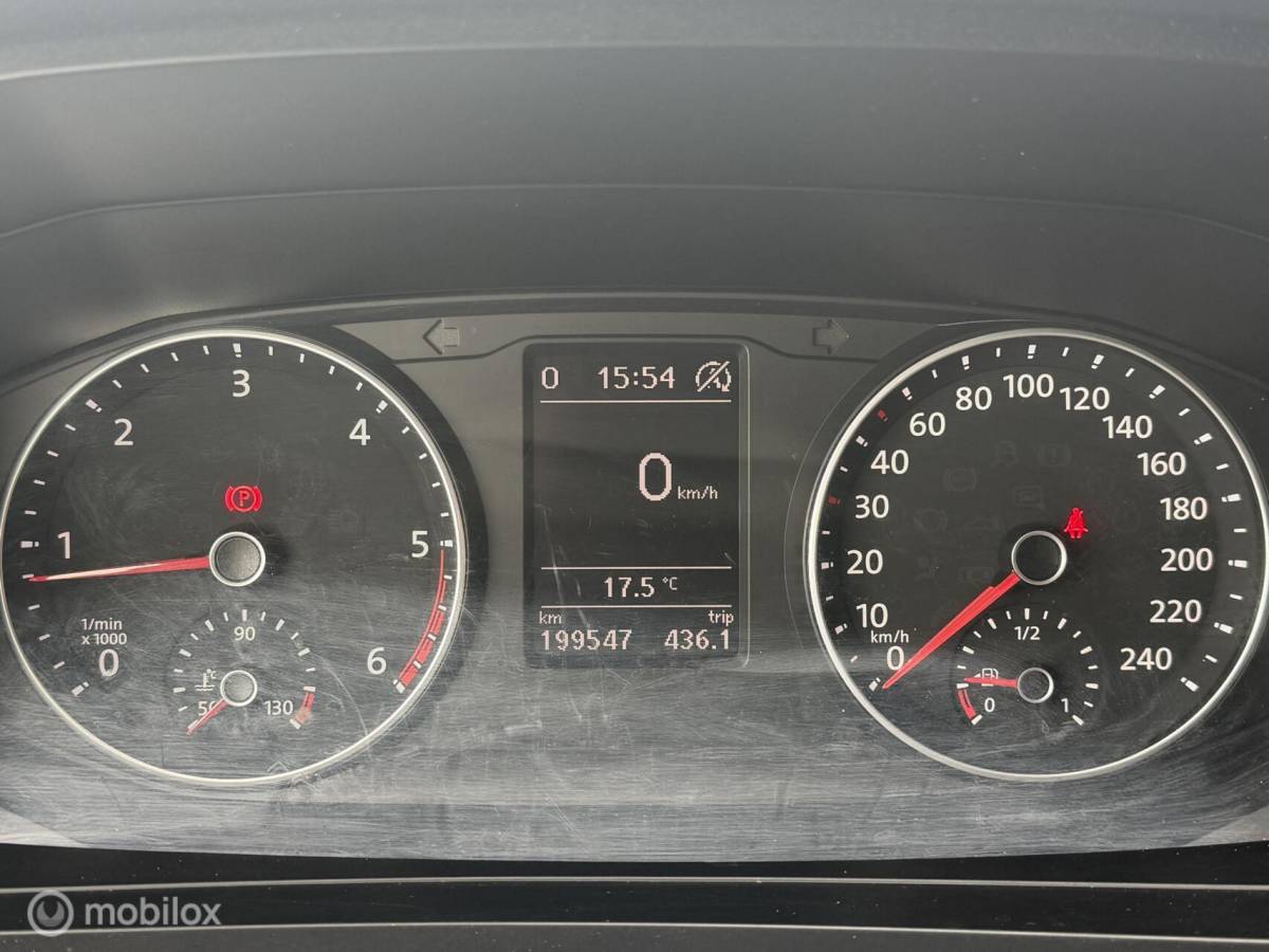 Volkswagen Transporter Volkswagen Transporter 2.0 TDI L2H1 140pk 2017