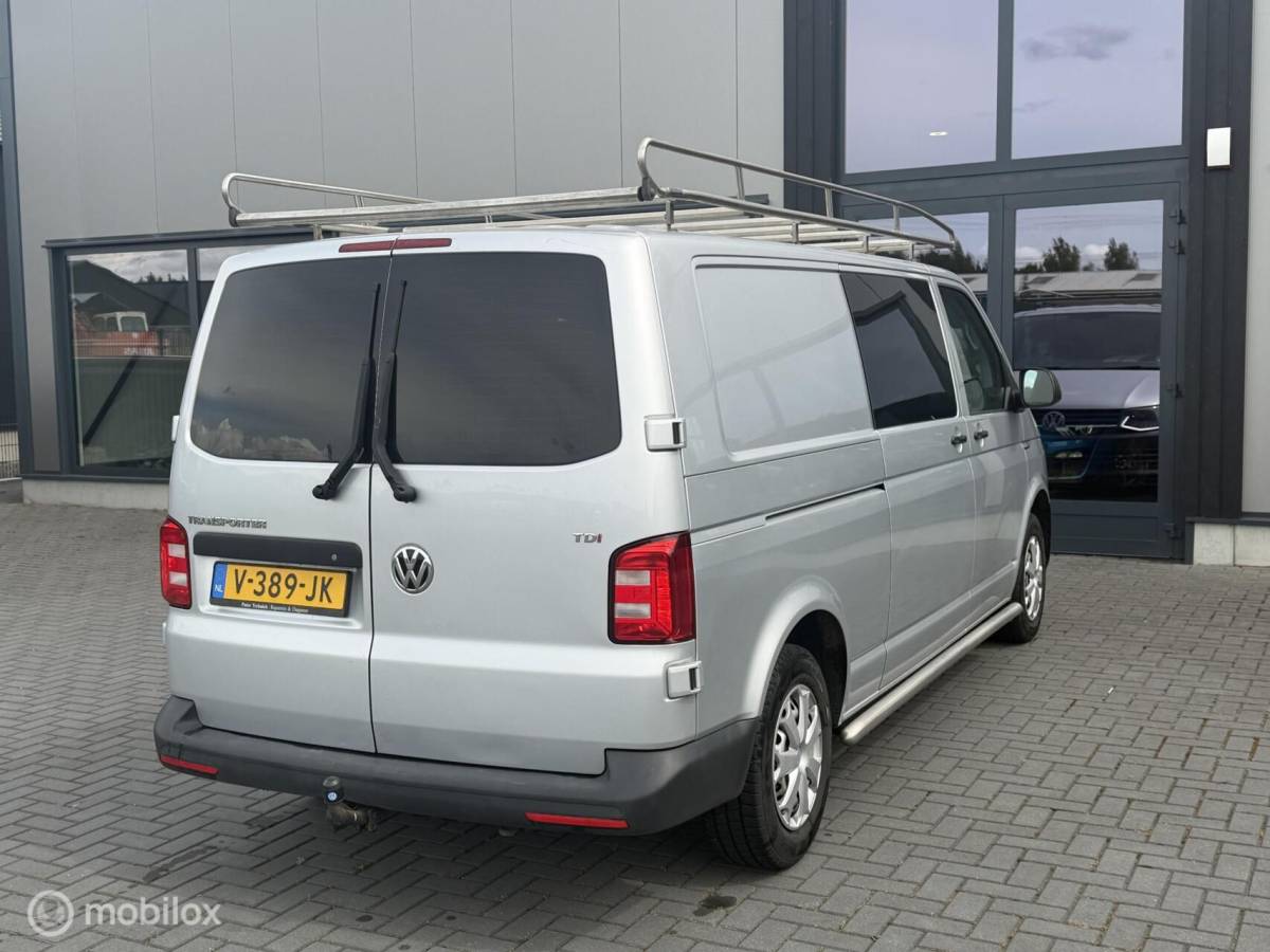 Volkswagen Transporter Volkswagen Transporter 2.0 TDI L2H1 140pk 2017