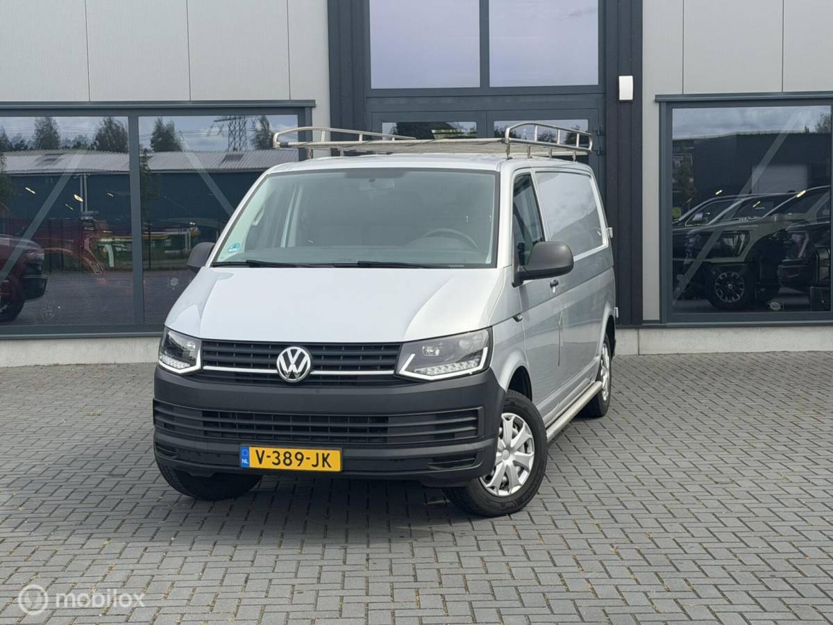 Volkswagen Transporter Volkswagen Transporter 2.0 TDI L2H1 140pk 2017