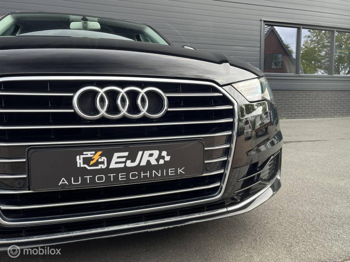 Audi A6 Audi A6 Avant 1.8 TFSI ultra Sport Edition CARPLAY*CLIMA*HAAK*CRUISE*CAMERA*PDC
