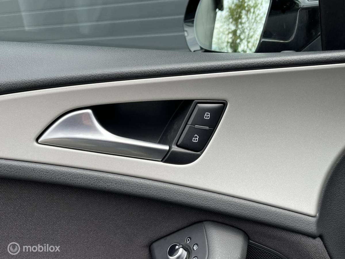 Audi A6 Audi A6 Avant 1.8 TFSI ultra Sport Edition CARPLAY*CLIMA*HAAK*CRUISE*CAMERA*PDC