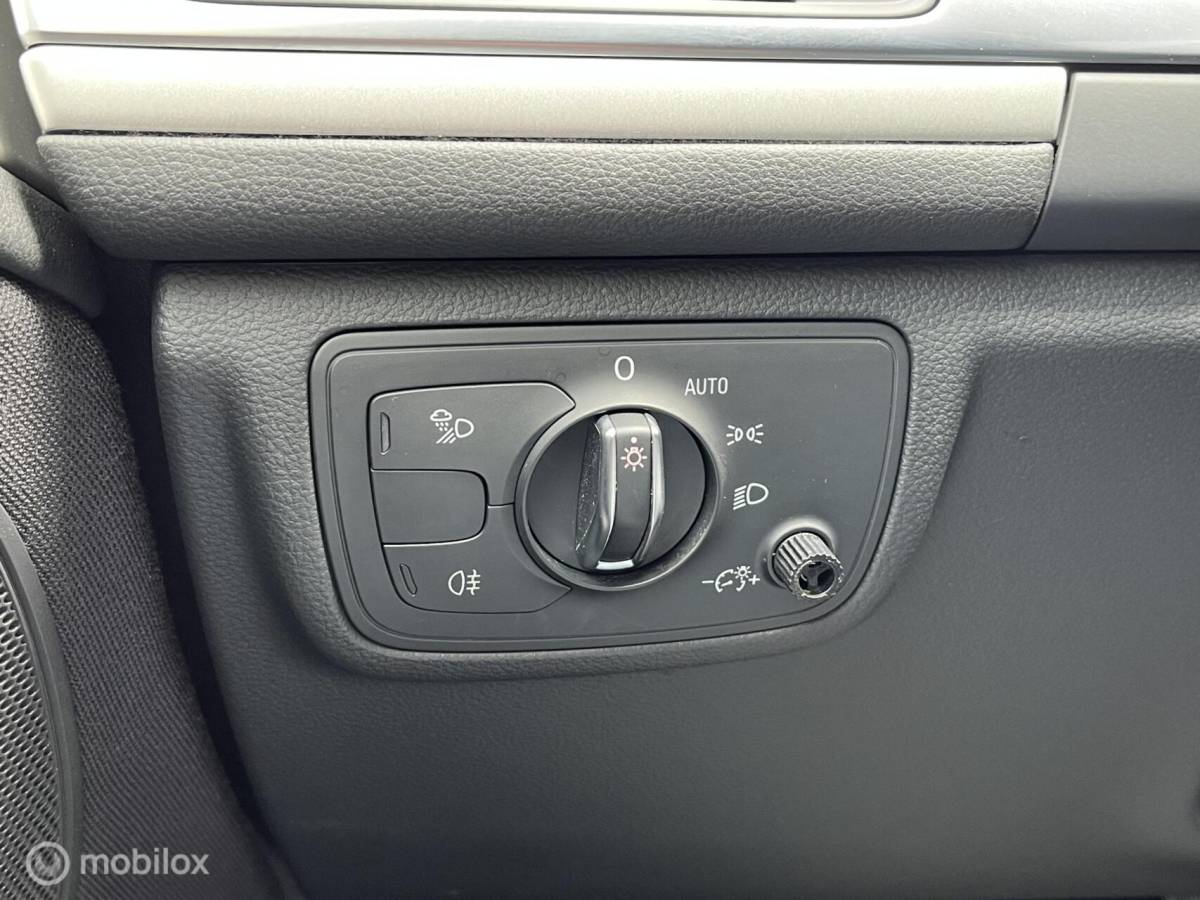 Audi A6 Audi A6 Avant 1.8 TFSI ultra Sport Edition CARPLAY*CLIMA*HAAK*CRUISE*CAMERA*PDC