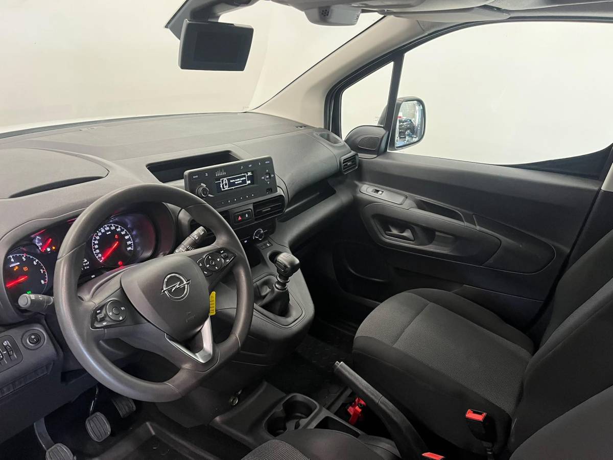 Opel Combo Opel Combo Combo 1.5 Turbo 75kW Heavy L2H1 Camera Parkeersensoren Cruise Control Airco Bluetooth