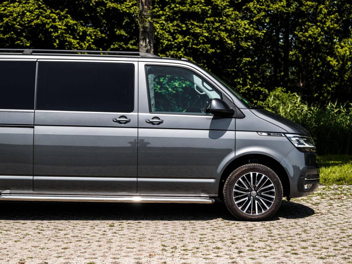 Volkswagen Transporter VW Transporter T6.1 BULLI 2.0 TDI 199PK Aut L2H1 30 DC 2x Schuifdeur Virtual Trekhaak Led CarPlay