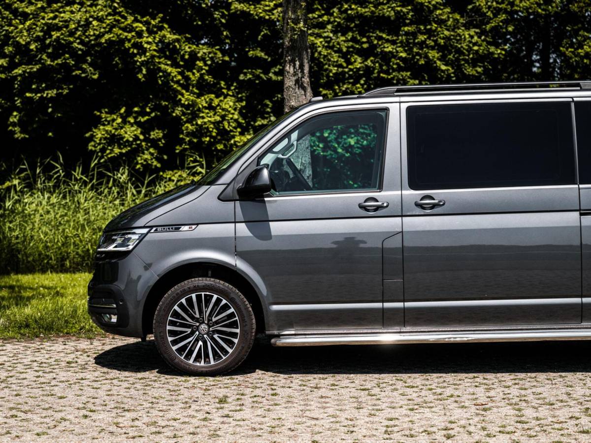 Volkswagen Transporter VW Transporter T6.1 BULLI 2.0 TDI 199PK Aut L2H1 30 DC 2x Schuifdeur Virtual Trekhaak Led CarPlay