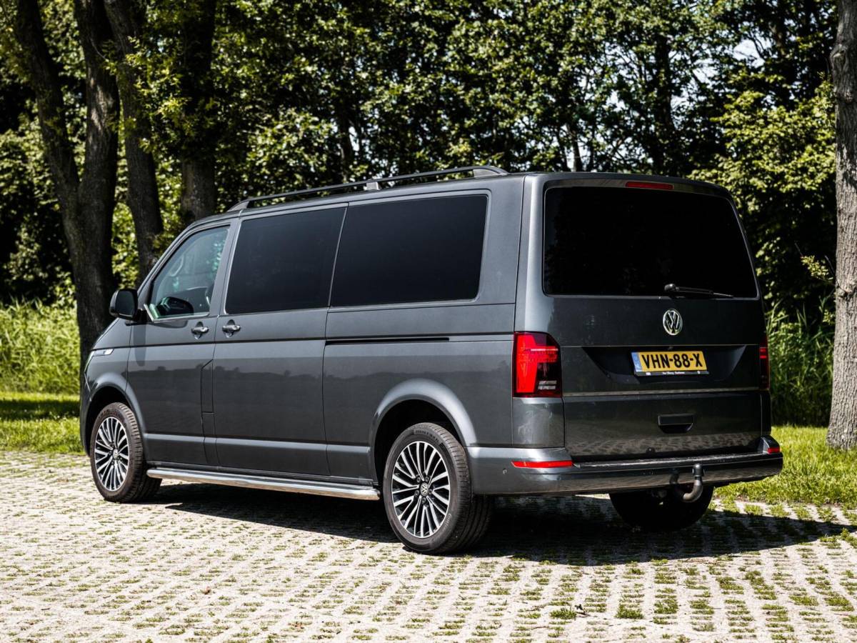 Volkswagen Transporter VW Transporter T6.1 BULLI 2.0 TDI 199PK Aut L2H1 30 DC 2x Schuifdeur Virtual Trekhaak Led CarPlay
