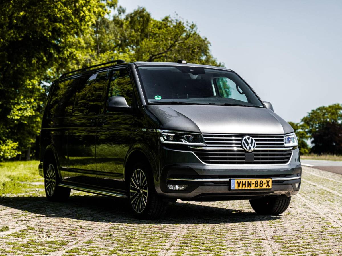 Volkswagen Transporter VW Transporter T6.1 BULLI 2.0 TDI 199PK Aut L2H1 30 DC 2x Schuifdeur Virtual Trekhaak Led CarPlay