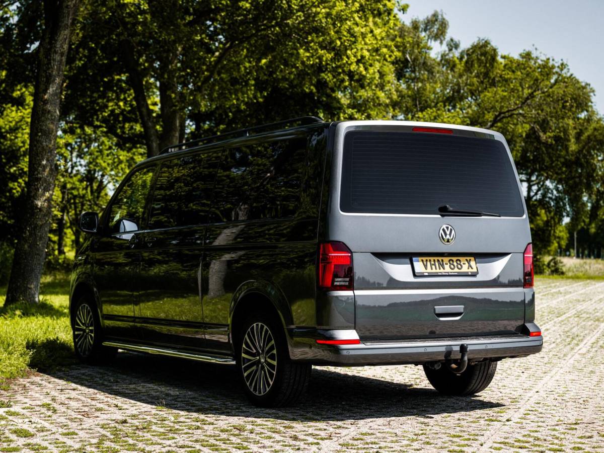Volkswagen Transporter VW Transporter T6.1 BULLI 2.0 TDI 199PK Aut L2H1 30 DC 2x Schuifdeur Virtual Trekhaak Led CarPlay