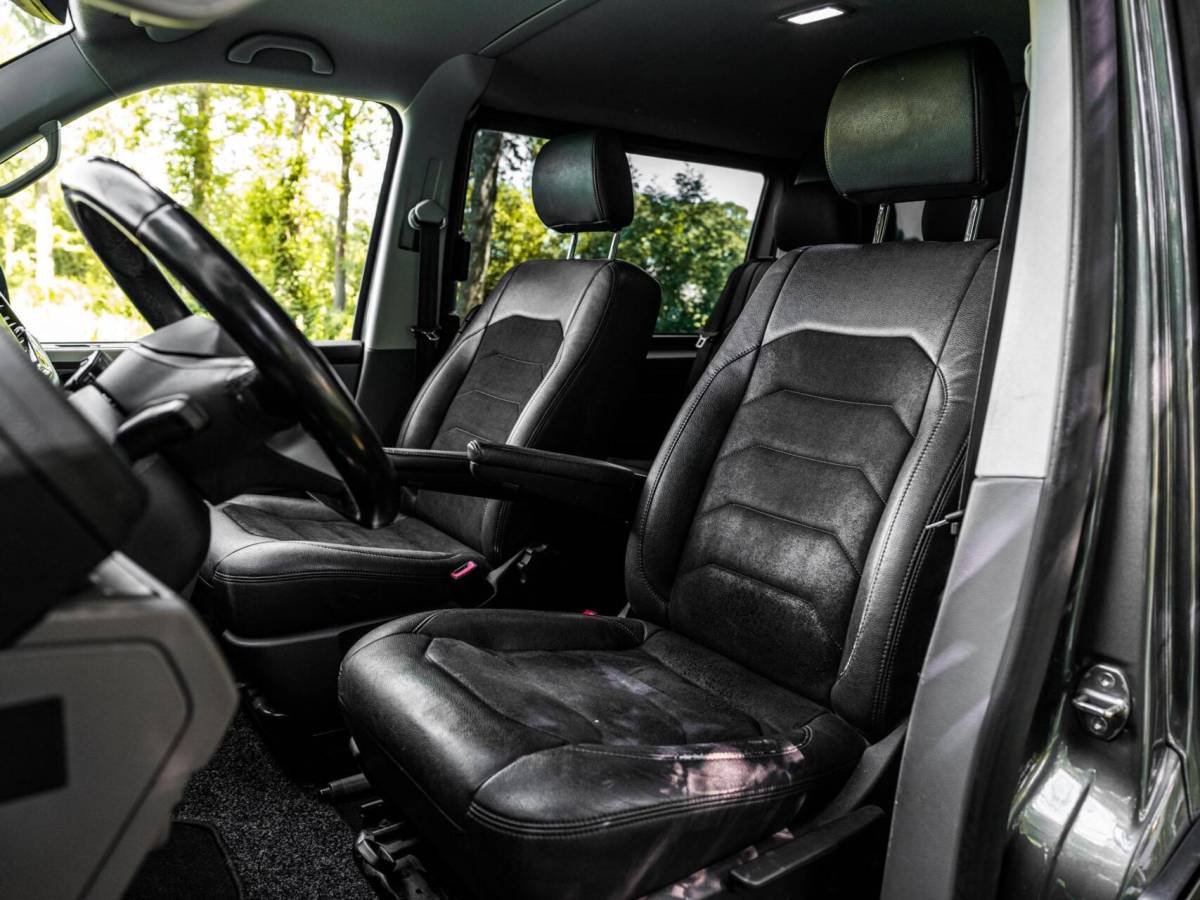 Volkswagen Transporter VW Transporter T6.1 BULLI 2.0 TDI 199PK Aut L2H1 30 DC 2x Schuifdeur Virtual Trekhaak Led CarPlay