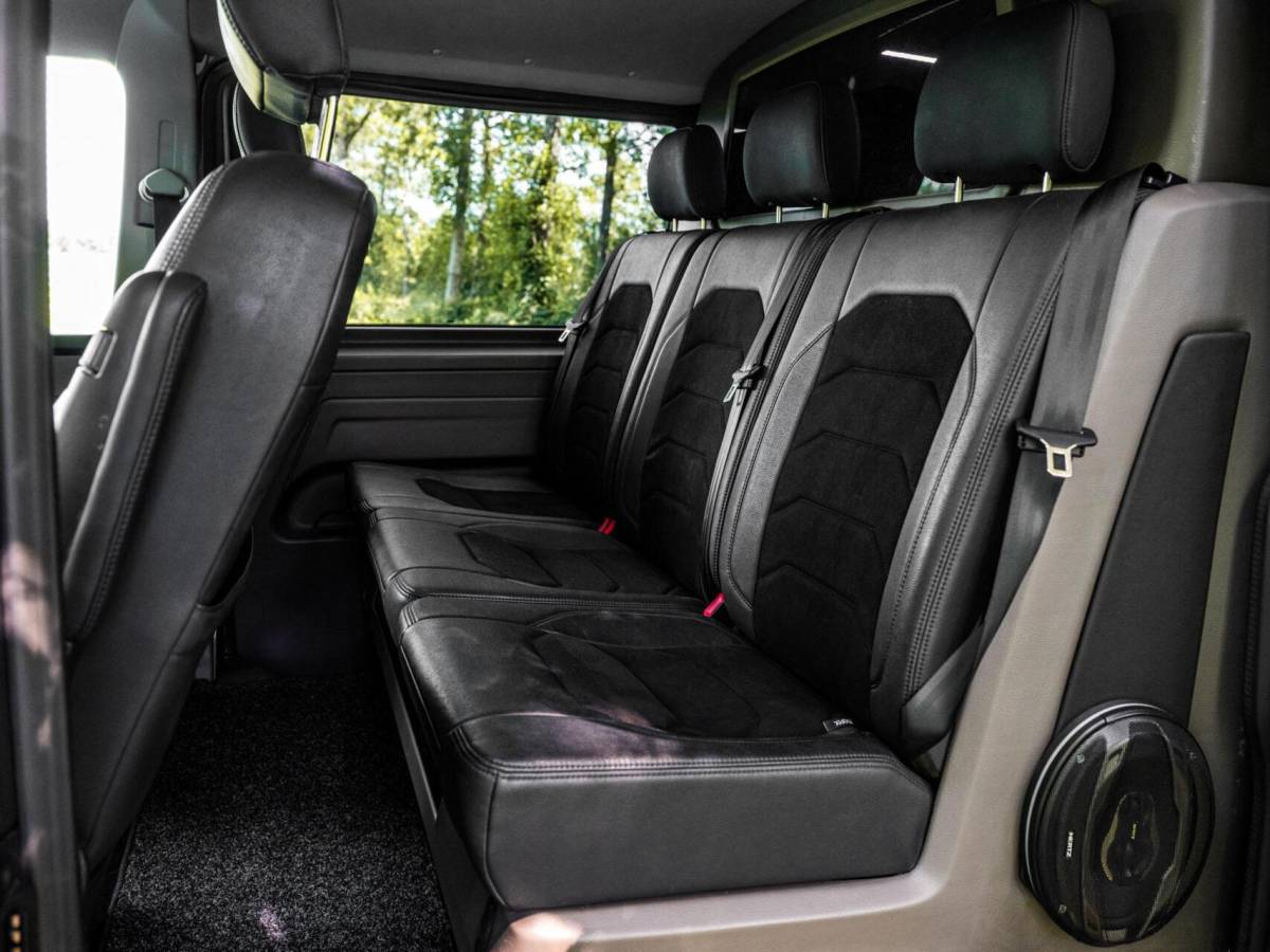 Volkswagen Transporter VW Transporter T6.1 BULLI 2.0 TDI 199PK Aut L2H1 30 DC 2x Schuifdeur Virtual Trekhaak Led CarPlay