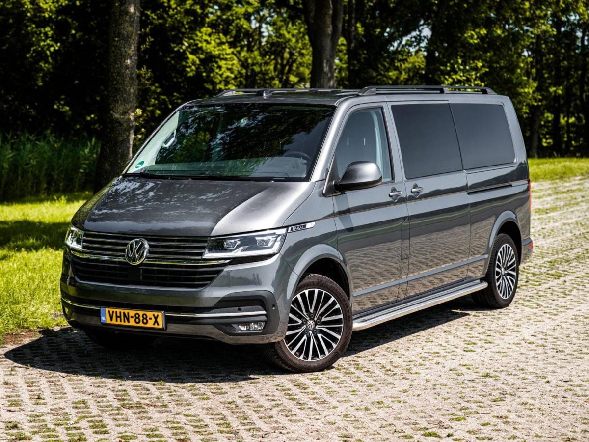 Volkswagen Transporter VW Transporter T6.1 BULLI 2.0 TDI 199PK Aut L2H1 30 DC 2x Schuifdeur Virtual Trekhaak Led CarPlay