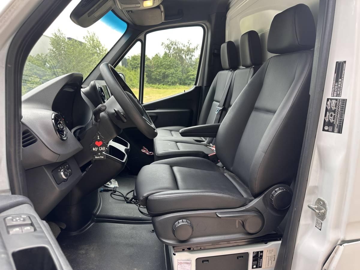 Mercedes-Benz Sprinter Mercedes-Benz Sprinter 517 1.9 CDI L3 RWD | Schade | Handel / Export |