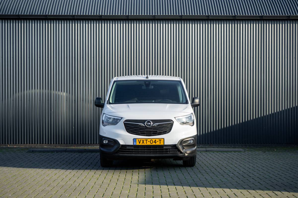 Opel Combo Opel Combo **1.5D L1H1 | Cruise | Airco | Automaat | Stuurverw. | Schuifdeur**
