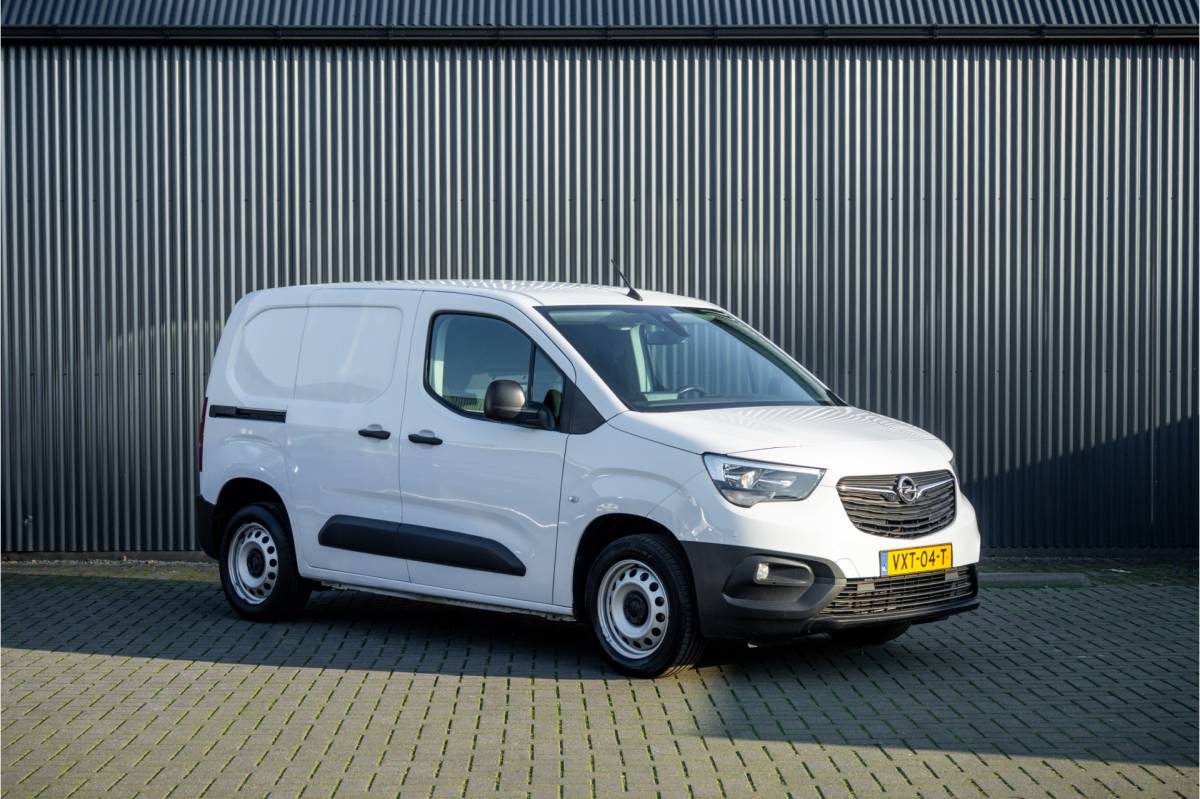 Opel Combo Opel Combo **1.5D L1H1 | Cruise | Airco | Automaat | Stuurverw. | Schuifdeur**