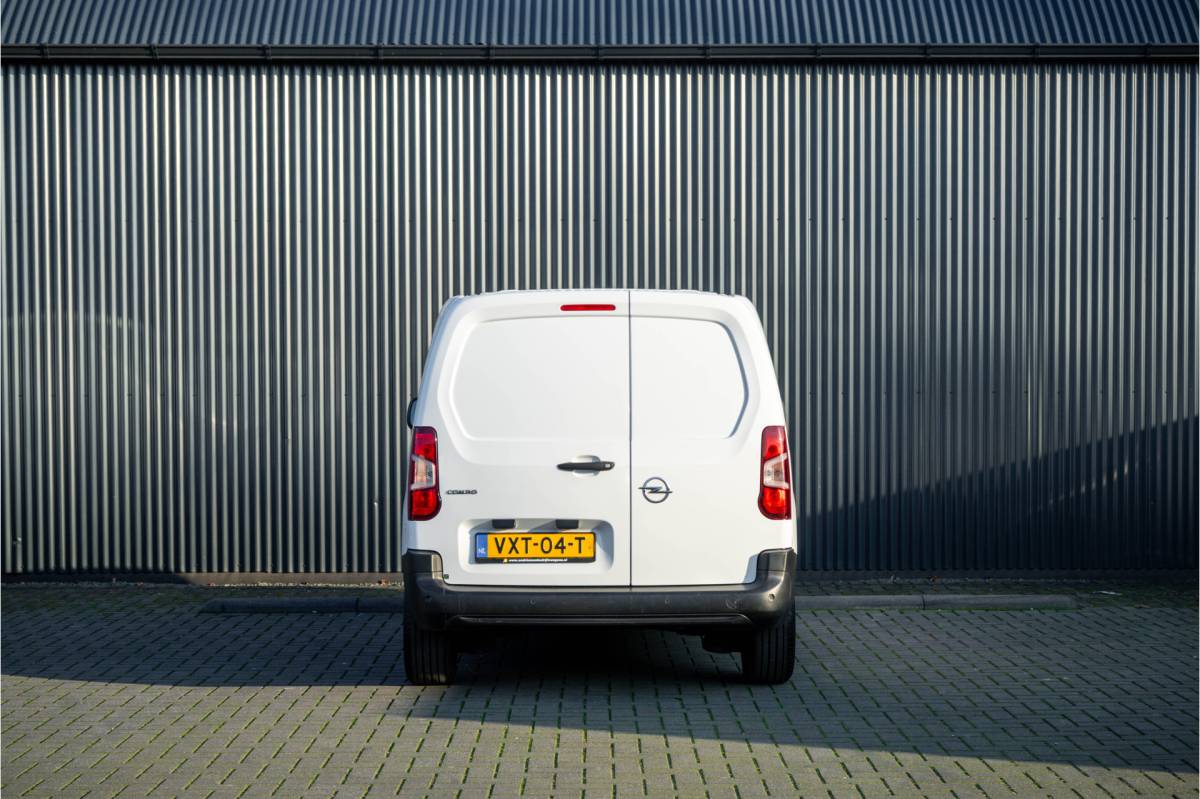 Opel Combo Opel Combo **1.5D L1H1 | Cruise | Airco | Automaat | Stuurverw. | Schuifdeur**